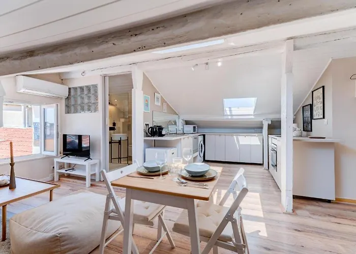 Lovely - Port De Appartement Nice